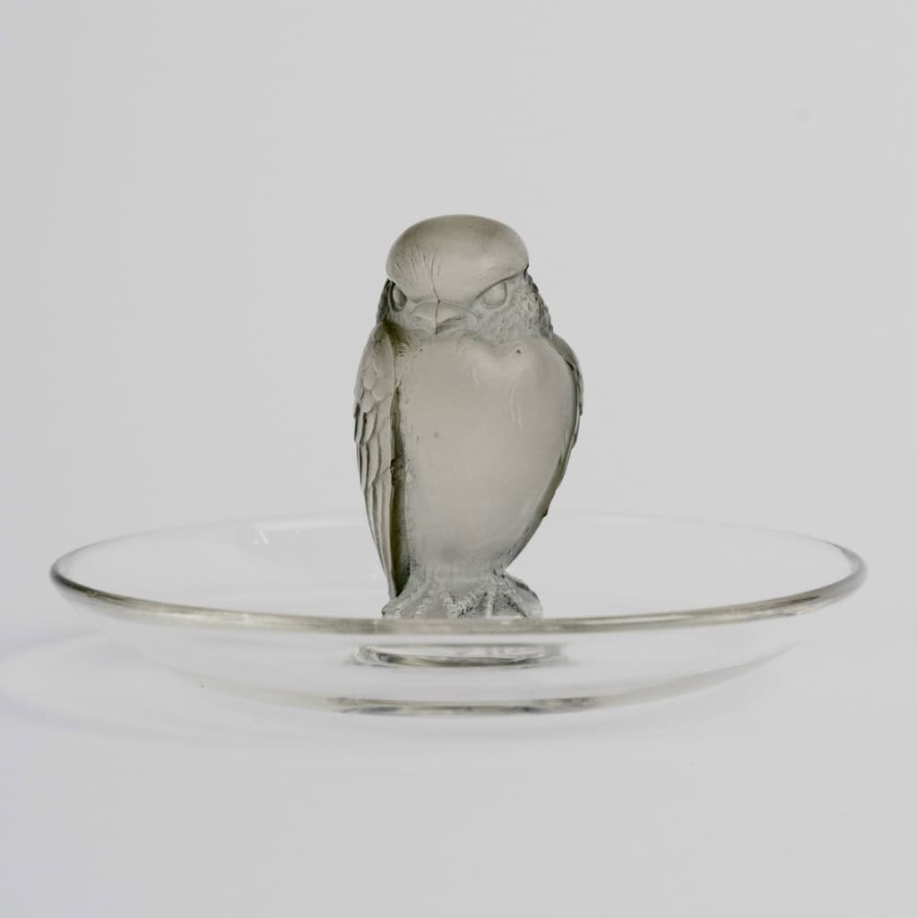 1931 René Lalique – Baguier Cendrier Rapace Verre Blanc Patiné Gris 4