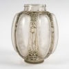 1912 René Lalique – Vase Six Figurines et Masques Verre Blanc Patiné Gris Vert 14