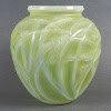 1912 René Lalique – Vase Sauterelles Verre Opalescent Double Couche Patiné Vert 9