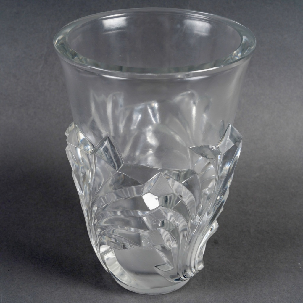 1950 Marc Lalique – Vase Surcouf Cristal Blanc 4