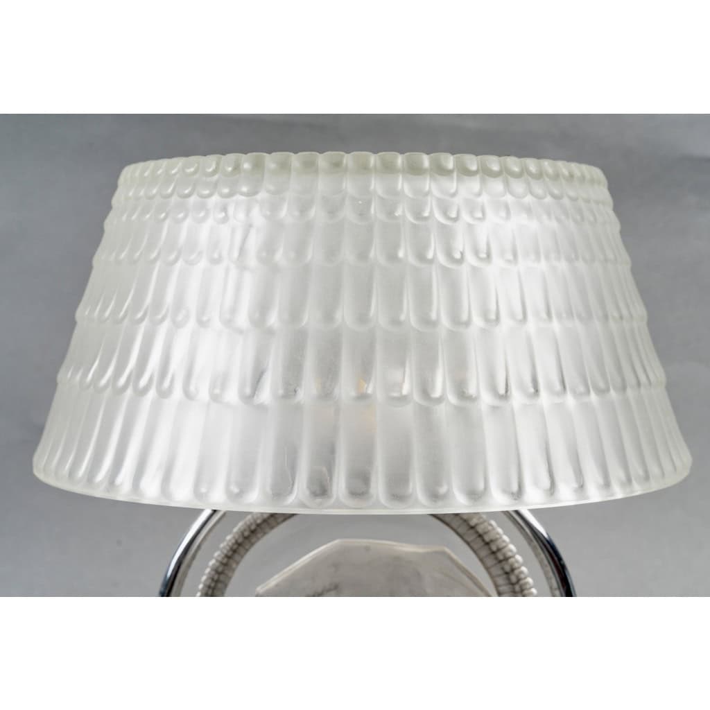 1931 René Lalique – Lampe Art Déco Bélier Verre Blanc Patiné Gris 7
