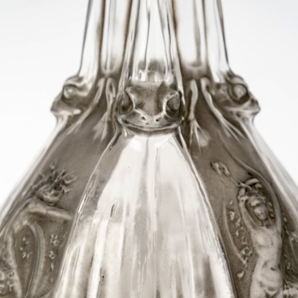 1911 René Lalique – Carafe Sirènes et Grenouilles Verre Blanc Patiné Gris 9