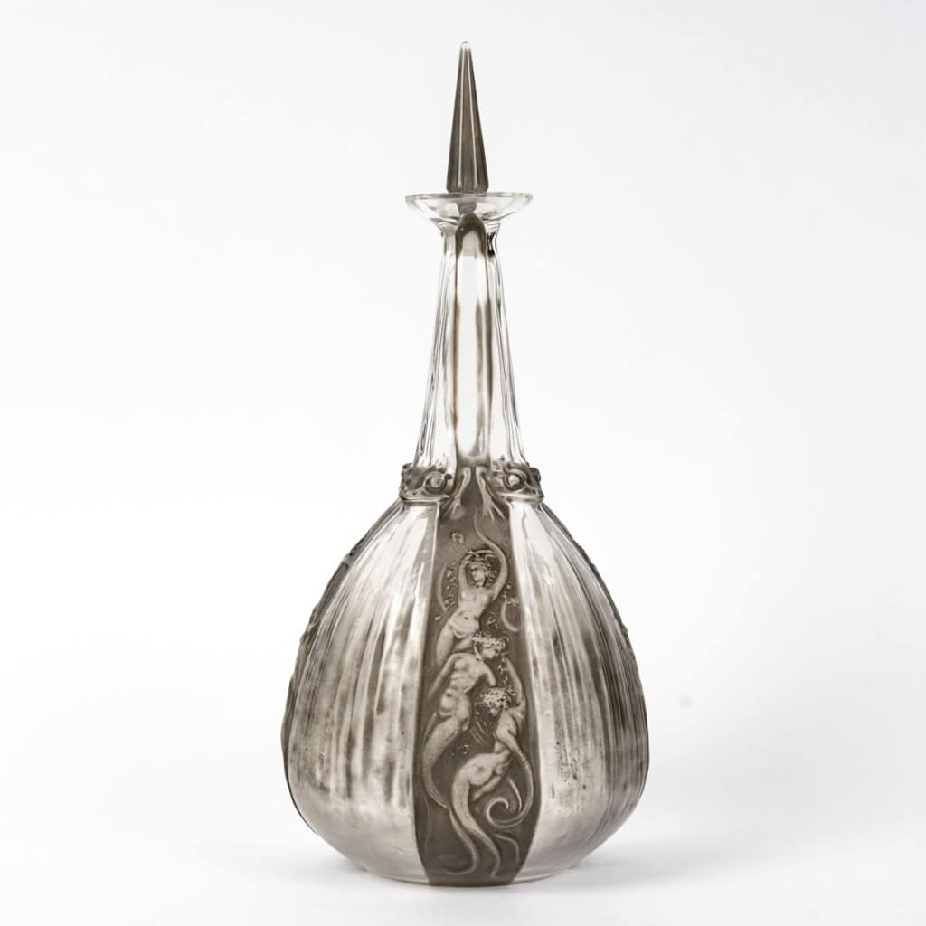 1911 René Lalique – Carafe Sirènes et Grenouilles Verre Blanc Patiné Gris 3