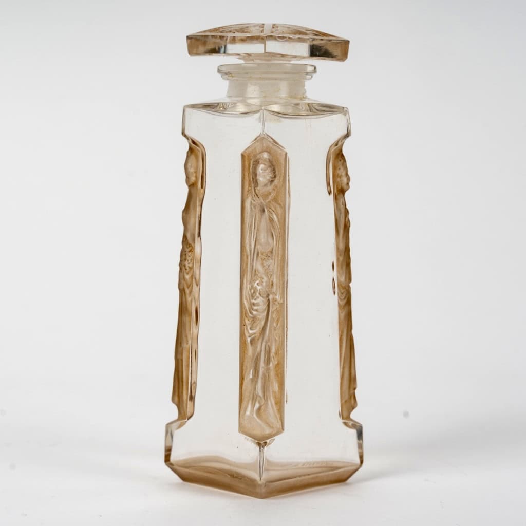 1911 René Lalique – Flacon Quatre Aigles Verre Blanc Patiné Sépia 4