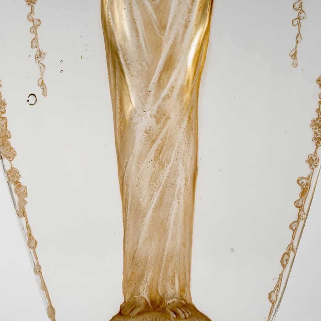 1919 René Lalique – Statuette Grande Ovale Tête Penchée Verre Blanc Patiné Sépia 8