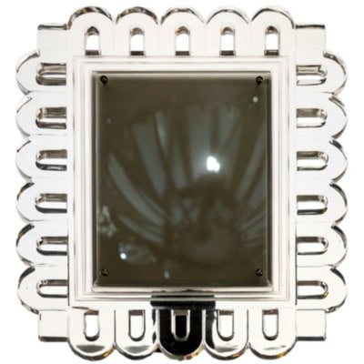Circa 1950 , Cristal Lalique, Cadre à décor de volutes .