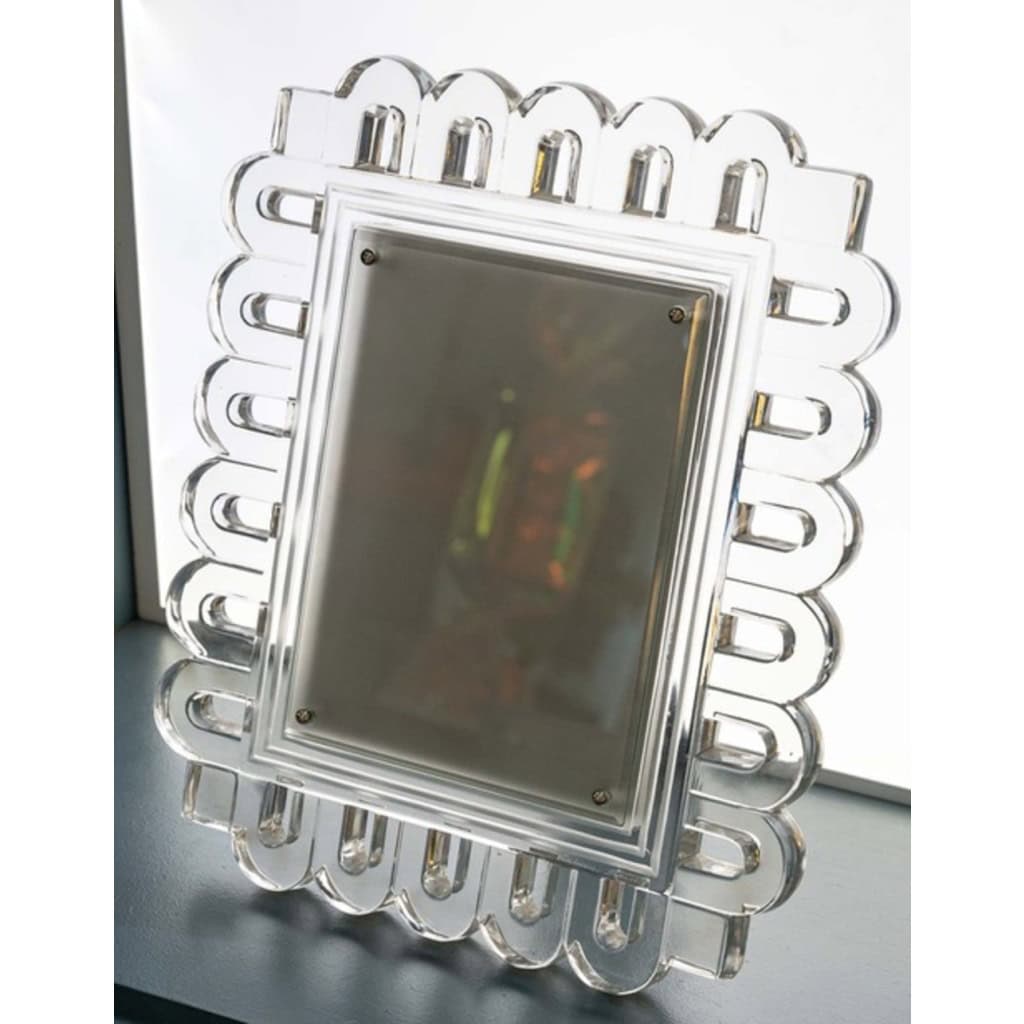 Circa 1950 , Cristal Lalique, Cadre à décor de volutes . 5