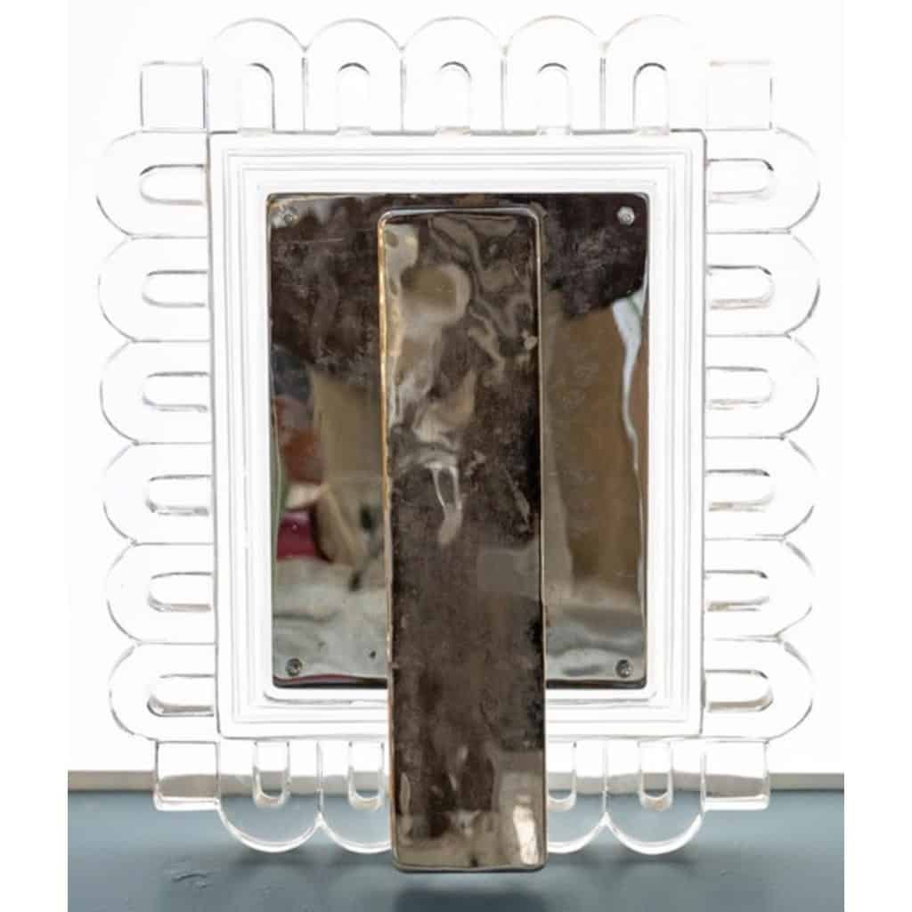 Circa 1950 , Cristal Lalique, Cadre à décor de volutes . 8