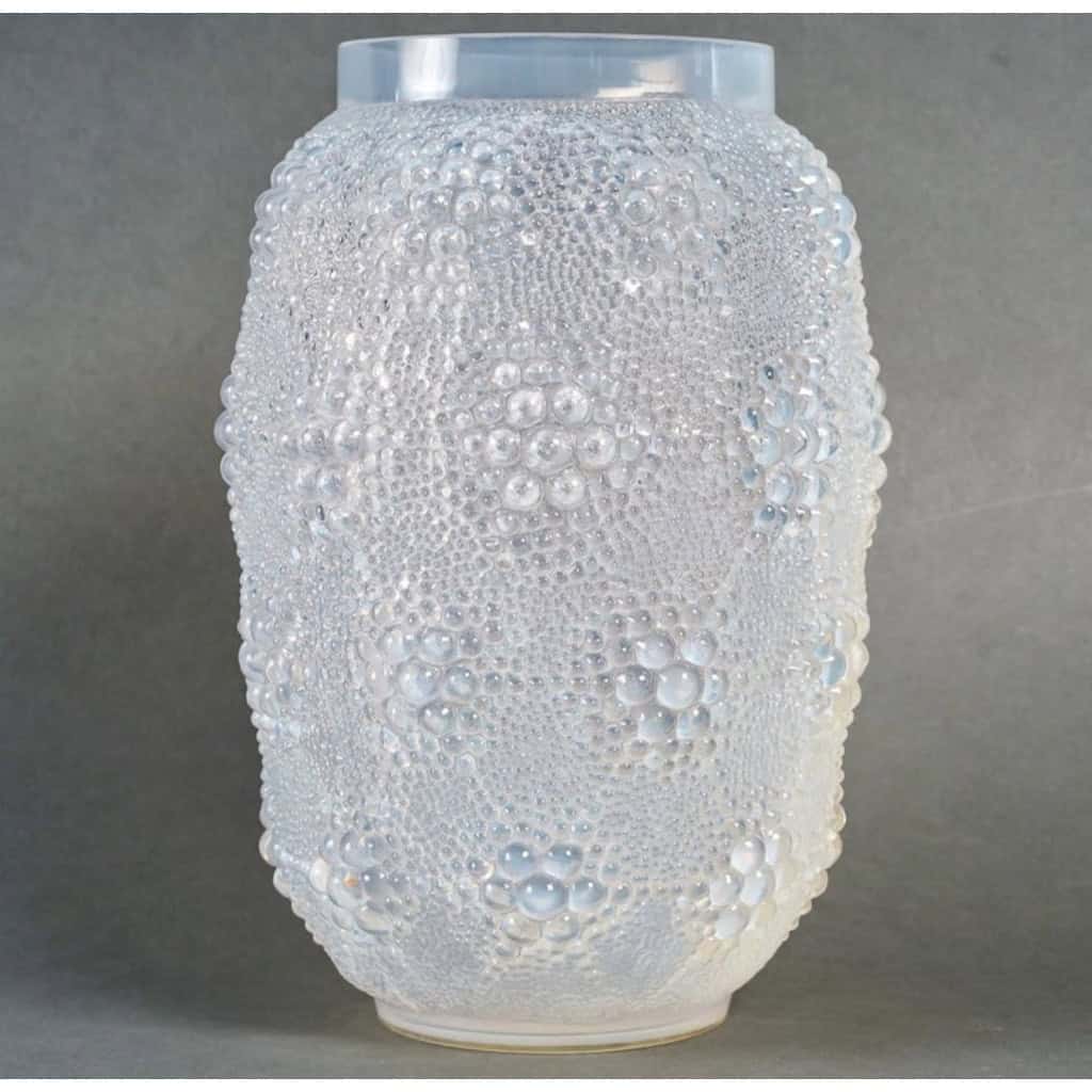 1932 René Lalique – Paire de Vases Art Déco Davos Verre Opalescent 4