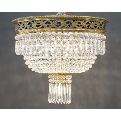 Lustre plafonnier de la Maison Baccarat du 19ème siècle.
