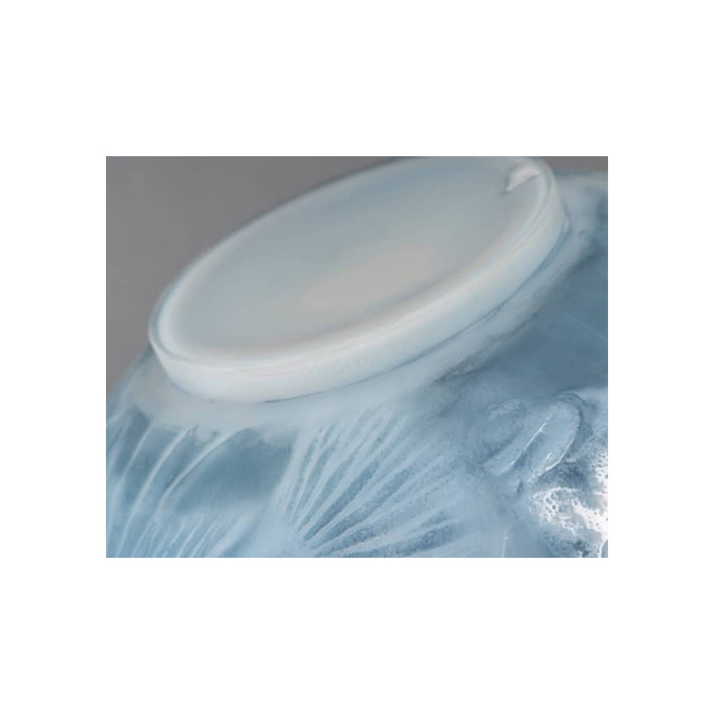 1924- RENE LALIQUE ,Vase «Poissons» Verre Opalescent 9