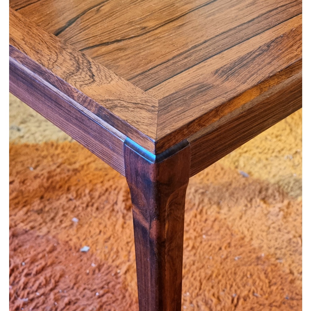 Table basse, d’appoint vintage scandinave en palissandre 1960 7