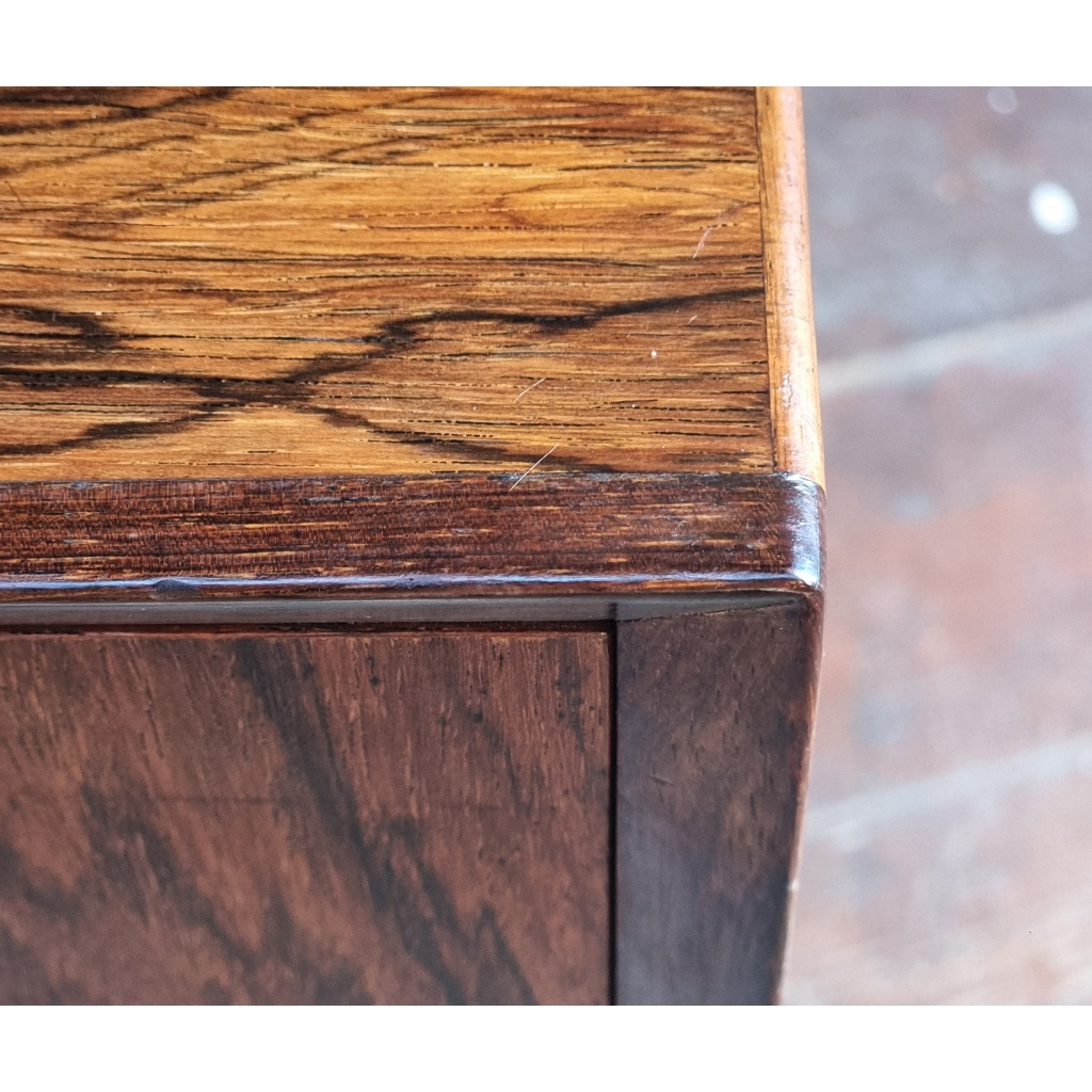 Commode vintage scandinave en palissandre 1960 8