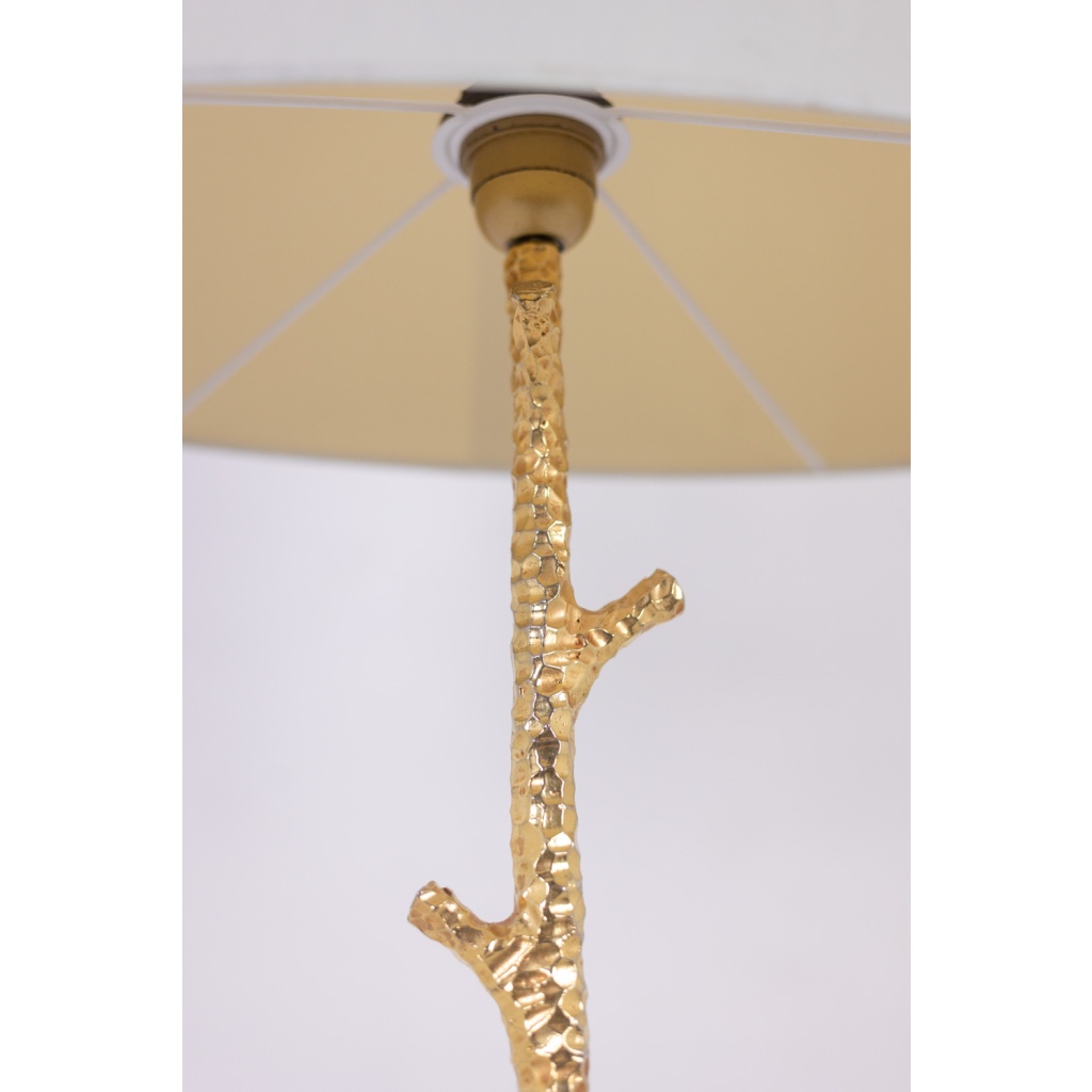 Paire de lampadaires en métal doré. 20e siècle. LS6548851/1P 7