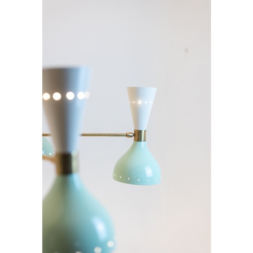 Lustre rayonnant de forme diabolo à 12 lumières. Contemporain. LS65891156T 7