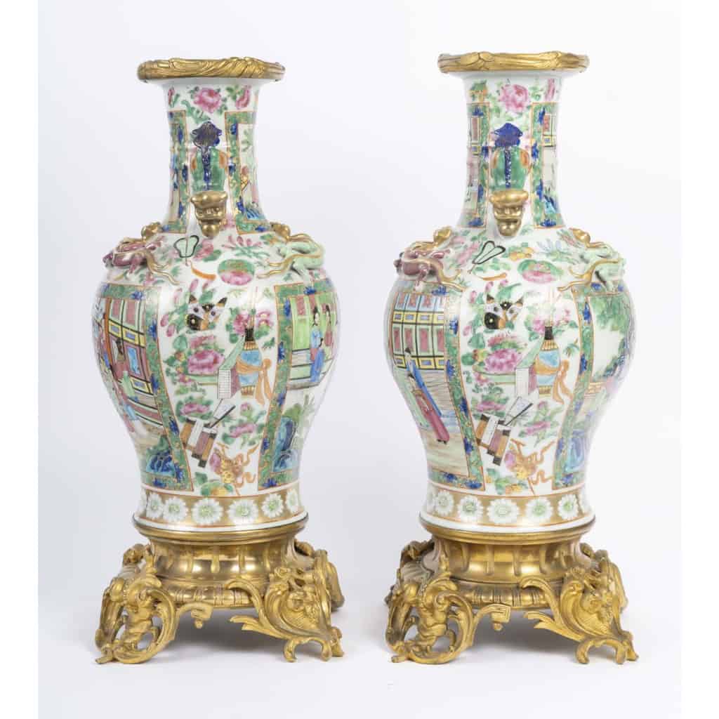 Paire de vases Canton pouvant former des lampes , XIXème siècle. 3