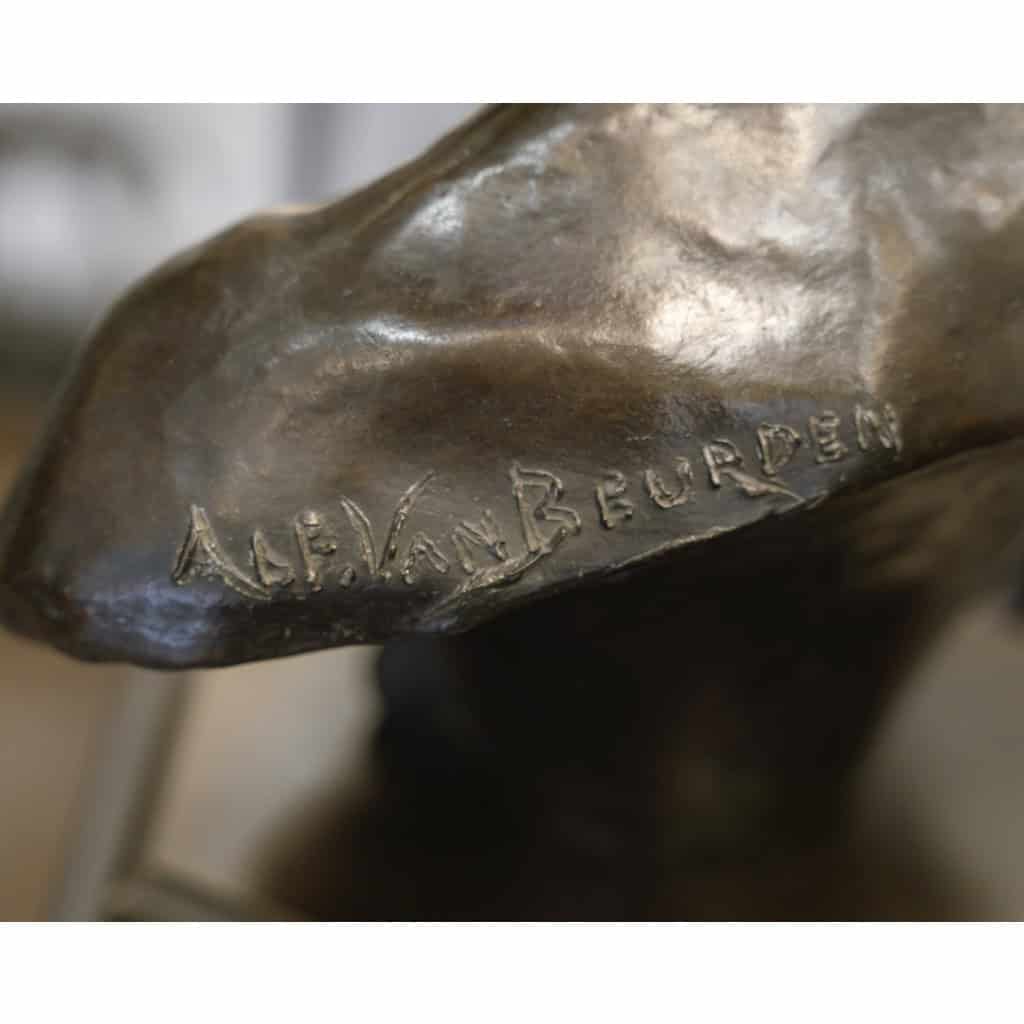 Sculpture – Le Chanteur Florentin , Alphonse Van Beurden (1854 -1938) – Bronze 11