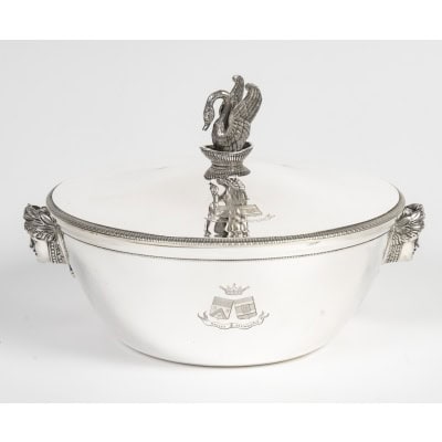 Orfèvre ANTOINE BOUILLET – Légumier couvert en argent massif Epoque 1er empire