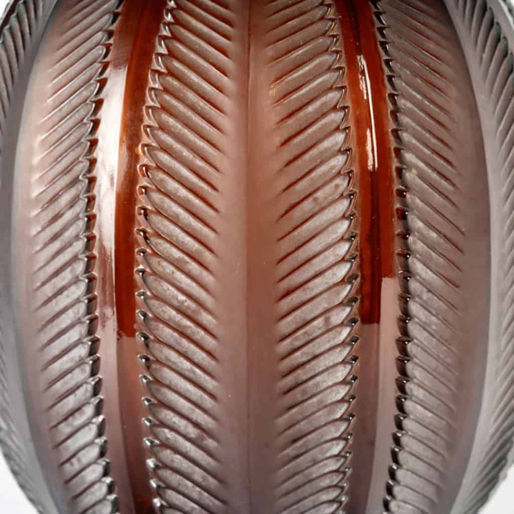 1932 René Lalique – Vase Biskra Verre Rouge Ambré Patiné Blanc 5
