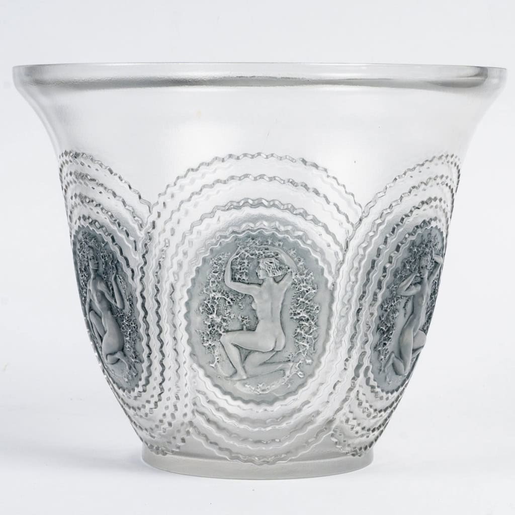 1937 René Lalique – Vase Dryades Verre Blanc Patiné Bleu 3