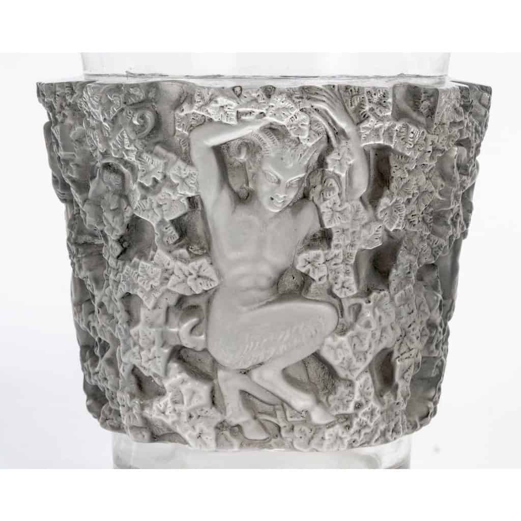 1938 René Lalique – Vase Bacchus Verre Blanc Patiné Gris 8