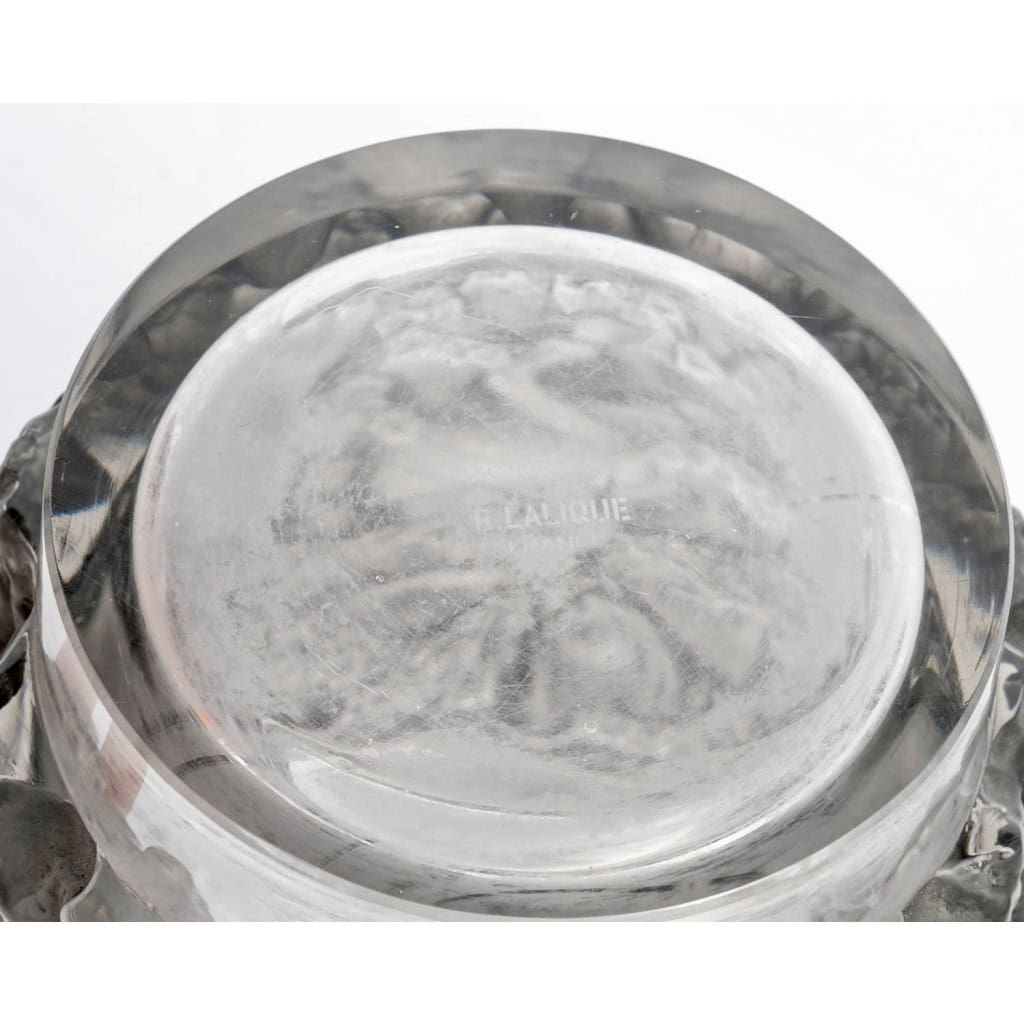 1938 René Lalique – Vase Bacchus Verre Blanc Patiné Gris 10