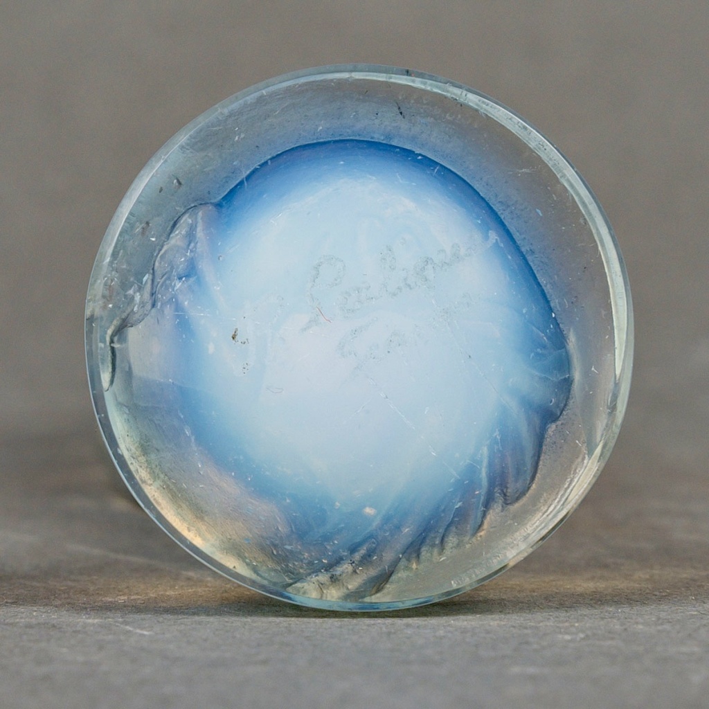 1912 René Lalique – Statuette Moyenne Voilée Verre Opalescent Patiné Bleu 9