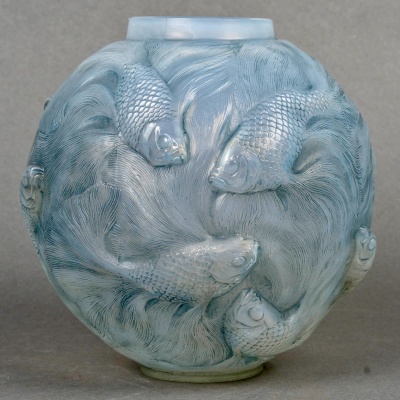 1924 René Lalique – Vase Formose Verre Opalescent Patiné Bleu