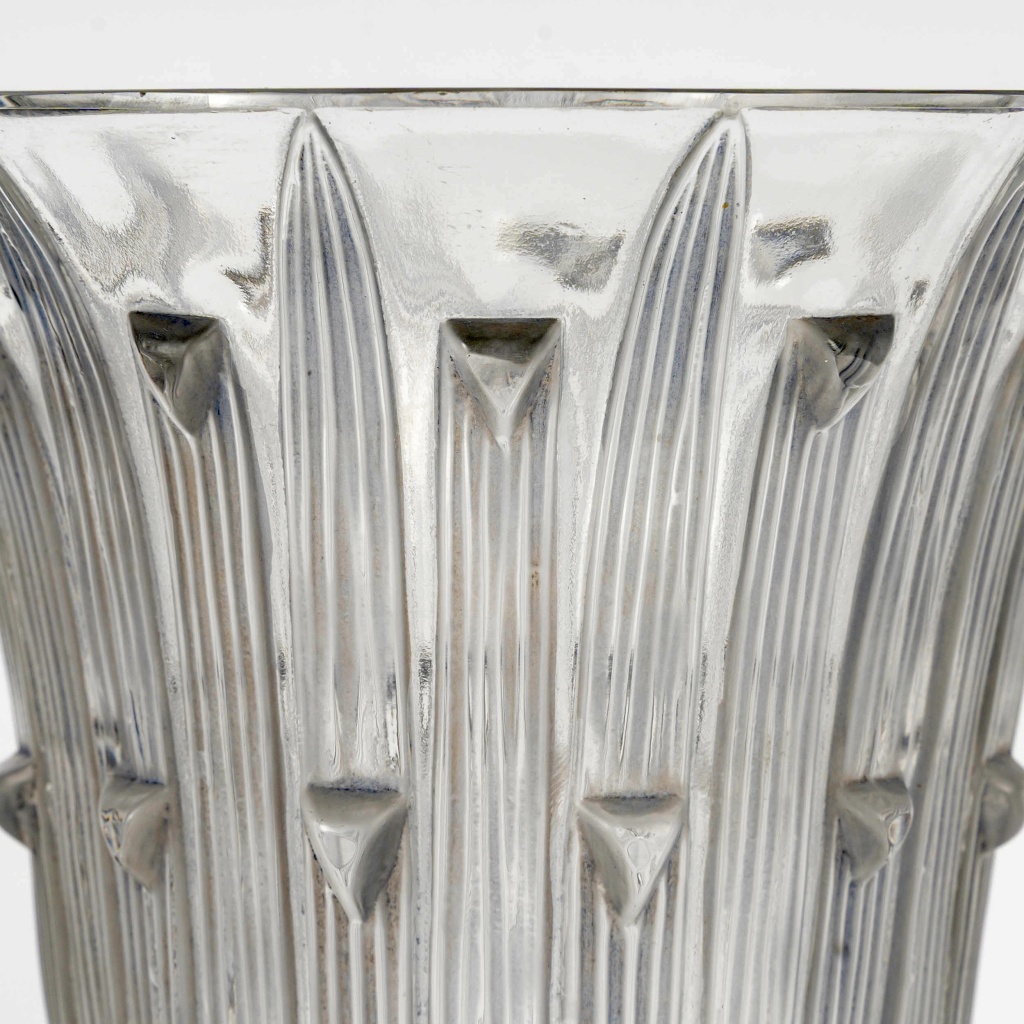 1926 René Lalique – Vase Bellis Verre Blanc Patiné Gris Bleu 5