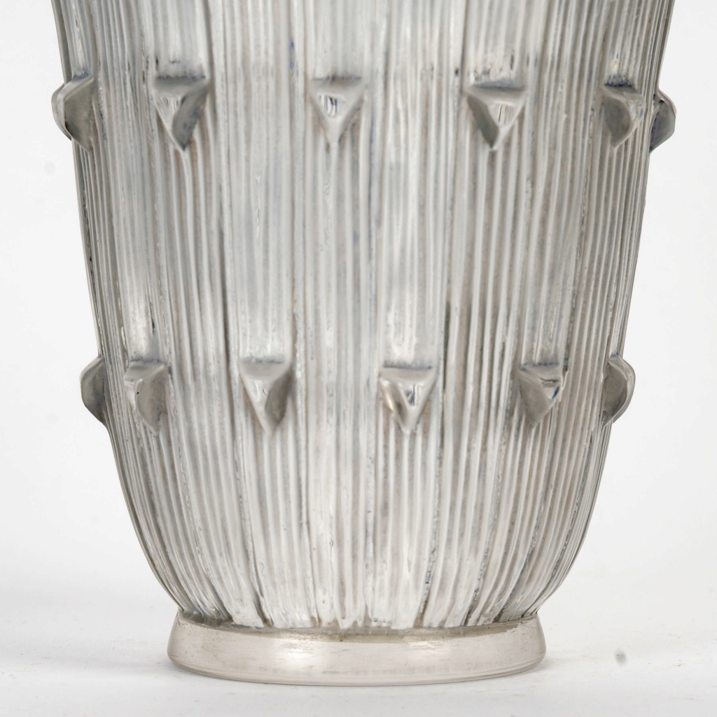 1926 René Lalique – Vase Bellis Verre Blanc Patiné Gris Bleu 6