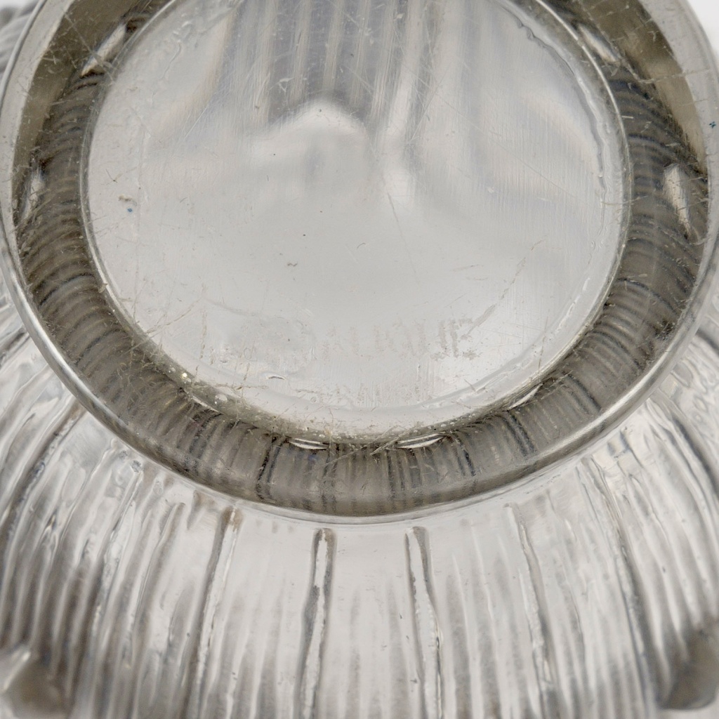 1926 René Lalique – Vase Bellis Verre Blanc Patiné Gris Bleu 7