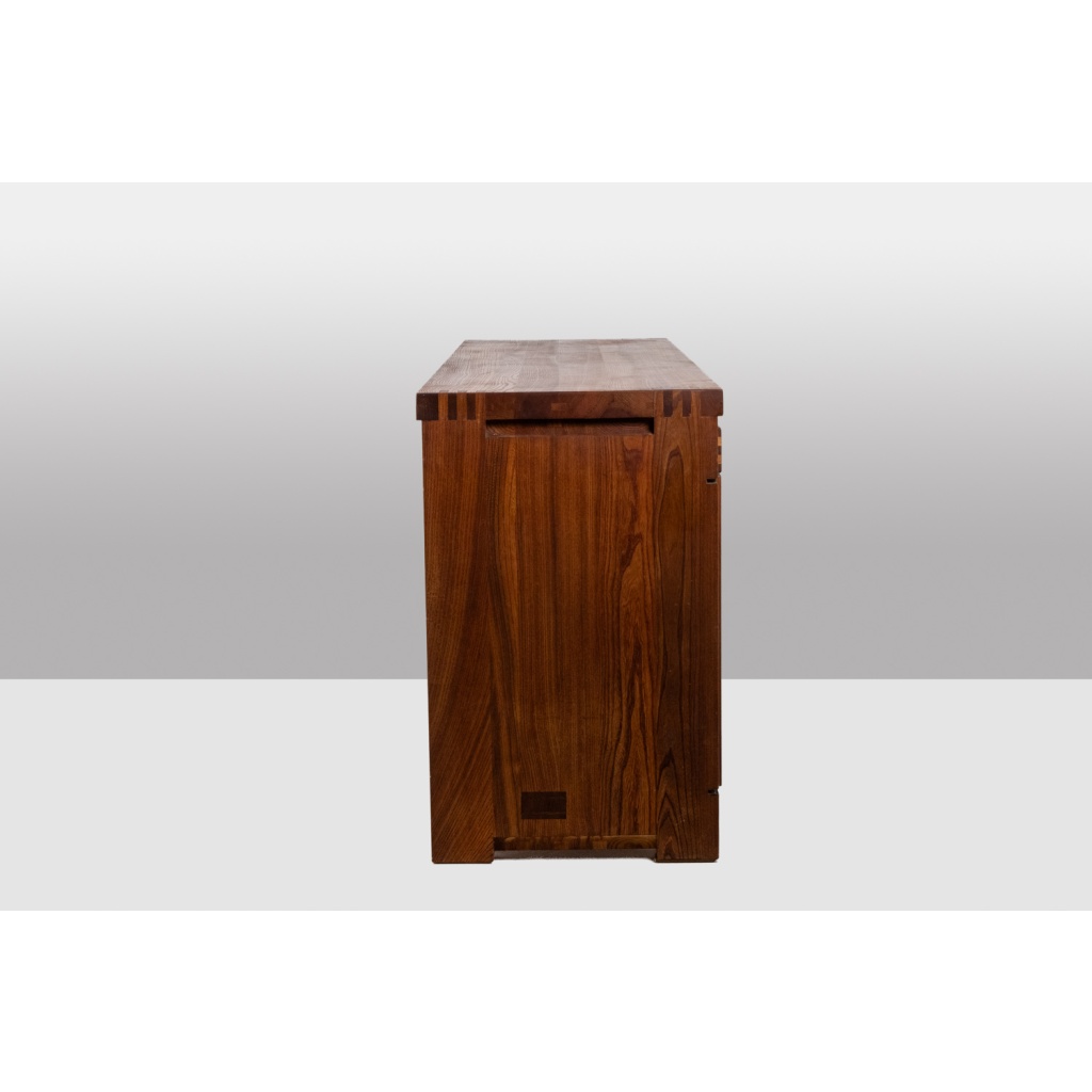 Pierre Chapo. Buffet modèle « R08 » en orme blond, à 2 portes. Circa 1964. LS62991858 17