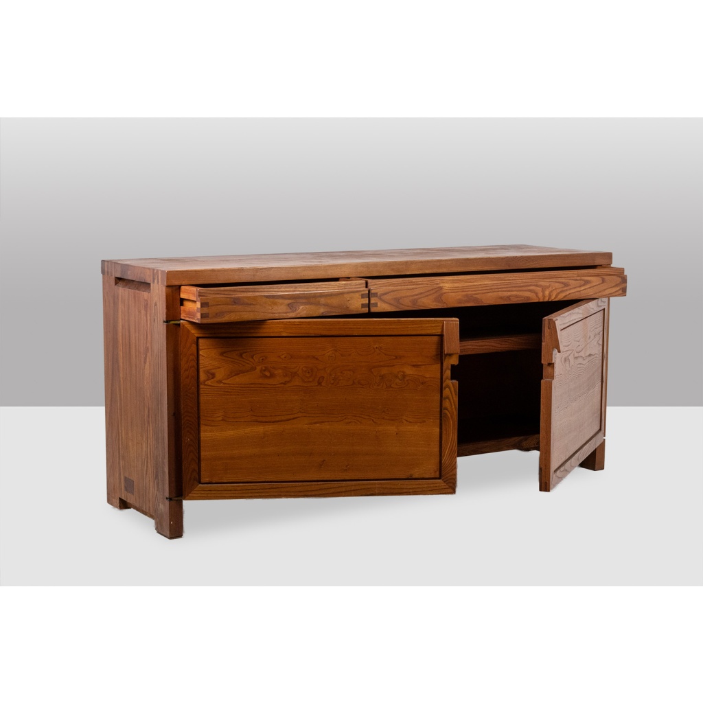 Pierre Chapo. Buffet modèle « R08 » en orme blond, à 2 portes. Circa 1964. LS62991858 5