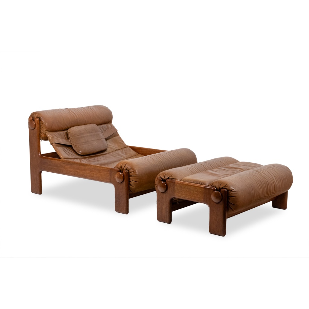 Fauteuil lounge et son ottoman, en orme blond et cuir. Années 1970 LS61501217 3