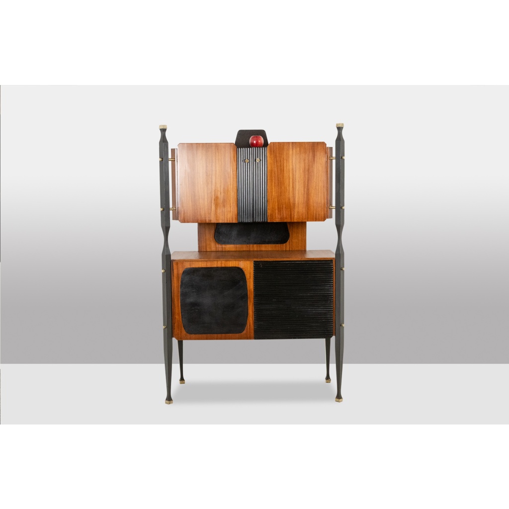 Paire de cabinets italiens en placage de teck. Années 1960. LS65632009/2P 17
