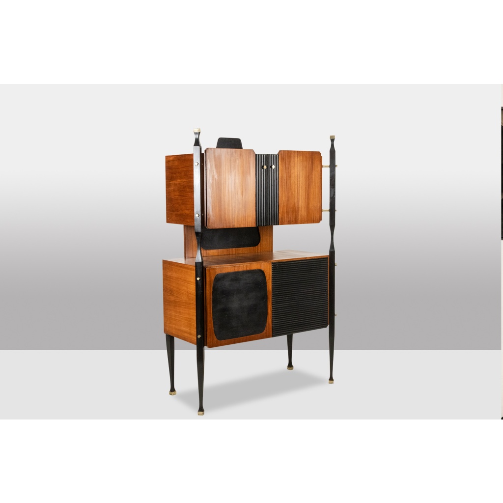 Paire de cabinets italiens en placage de teck. Années 1960. LS65632009/2P 18