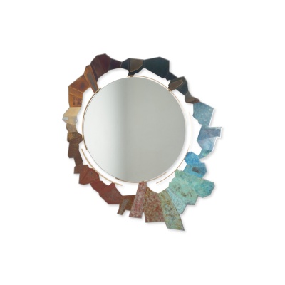 Miroir en bronze et laiton oxydé de forme déstructurée. Contemporain. LS65313002M