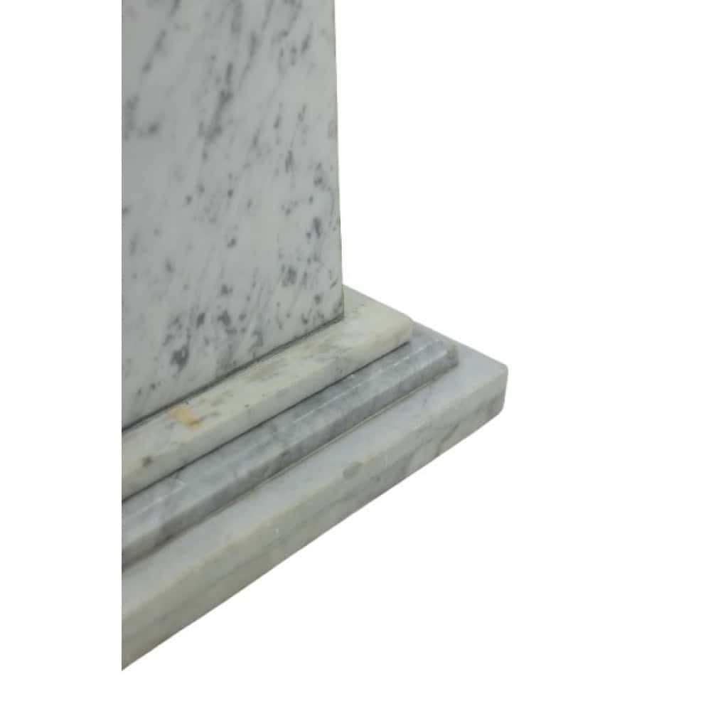Paire de colonnes de style Art Déco, en marbre blanc, XXe siècle. LS6476409P 15