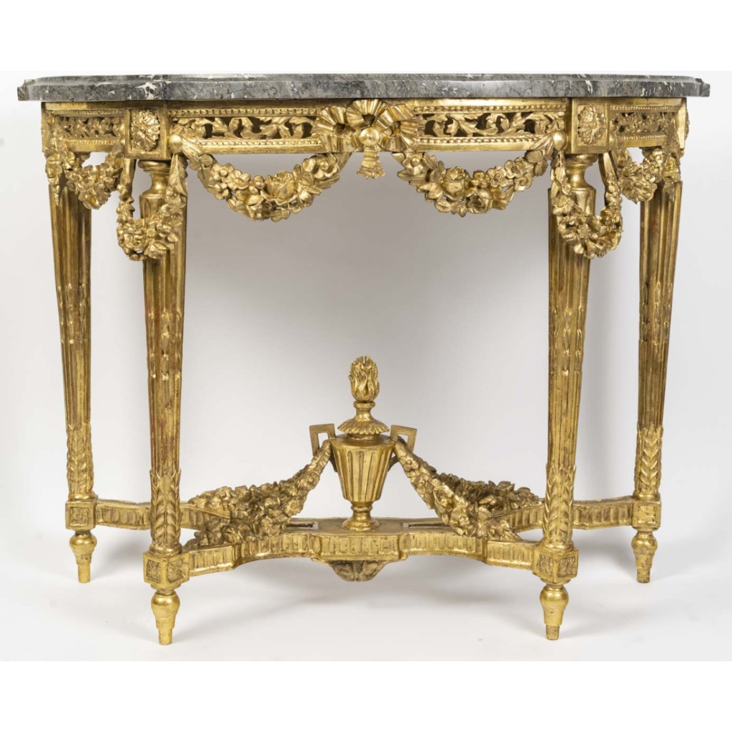 Grande console en bronze sculpté et doré, d’Epoque Louis XVI (1774-1789), XVIIIème siècle. 5