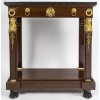 Petite console en acajou et bronze doré, d’époque Ier empire (1804-18015), XIXème siècle. 16