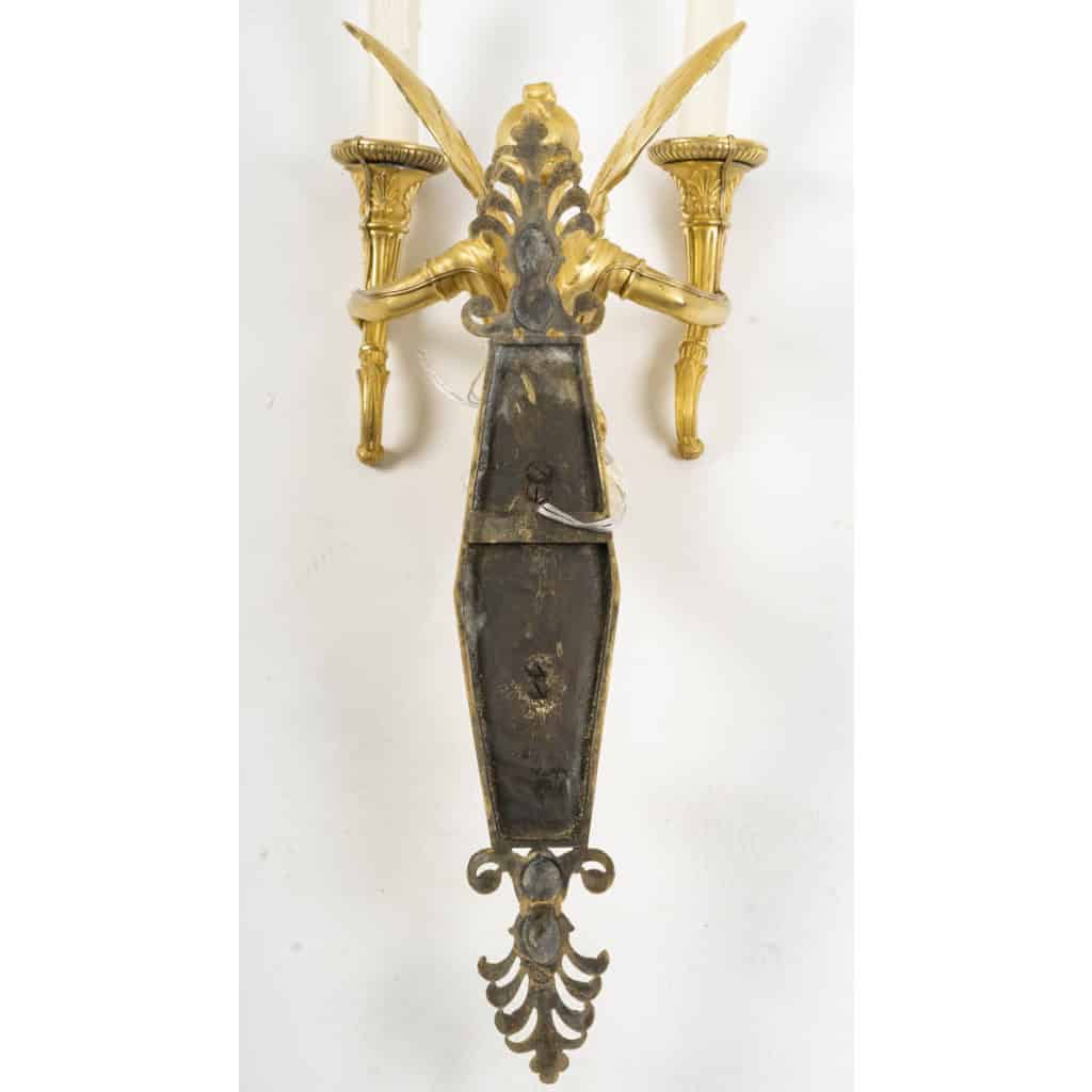 Paire d’appliques à décor de cariatides ailées, d’époque Empire. XIXème siècle 11