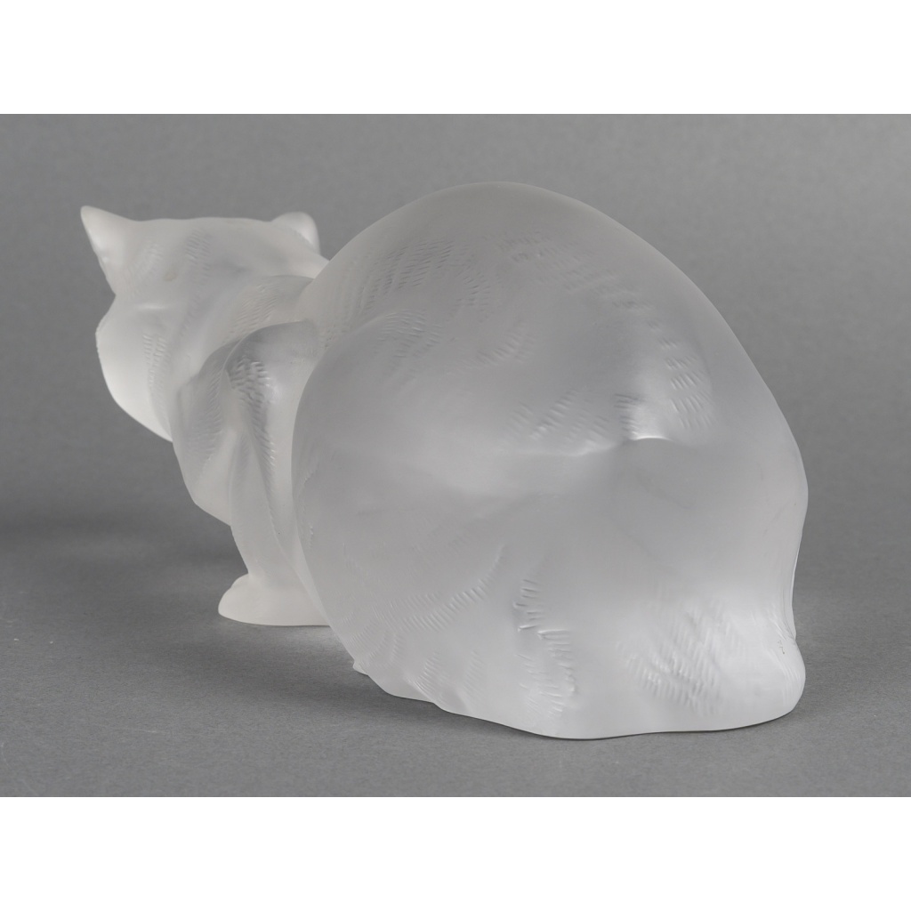 LALIQUE – Chat couché en cristal XXe Signé Lalique France 9