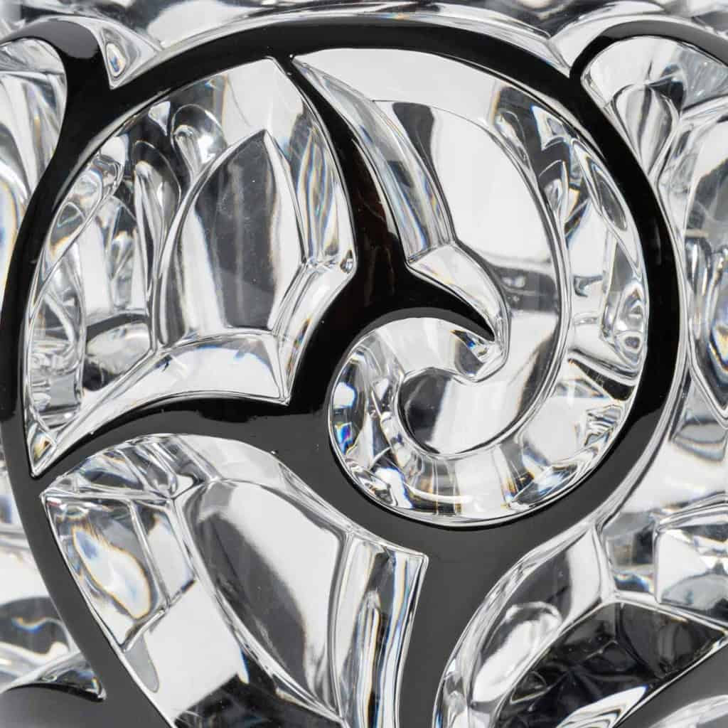 Lalique France – Vase Tourbillons Cristal Blanc Emaillé Noir 8