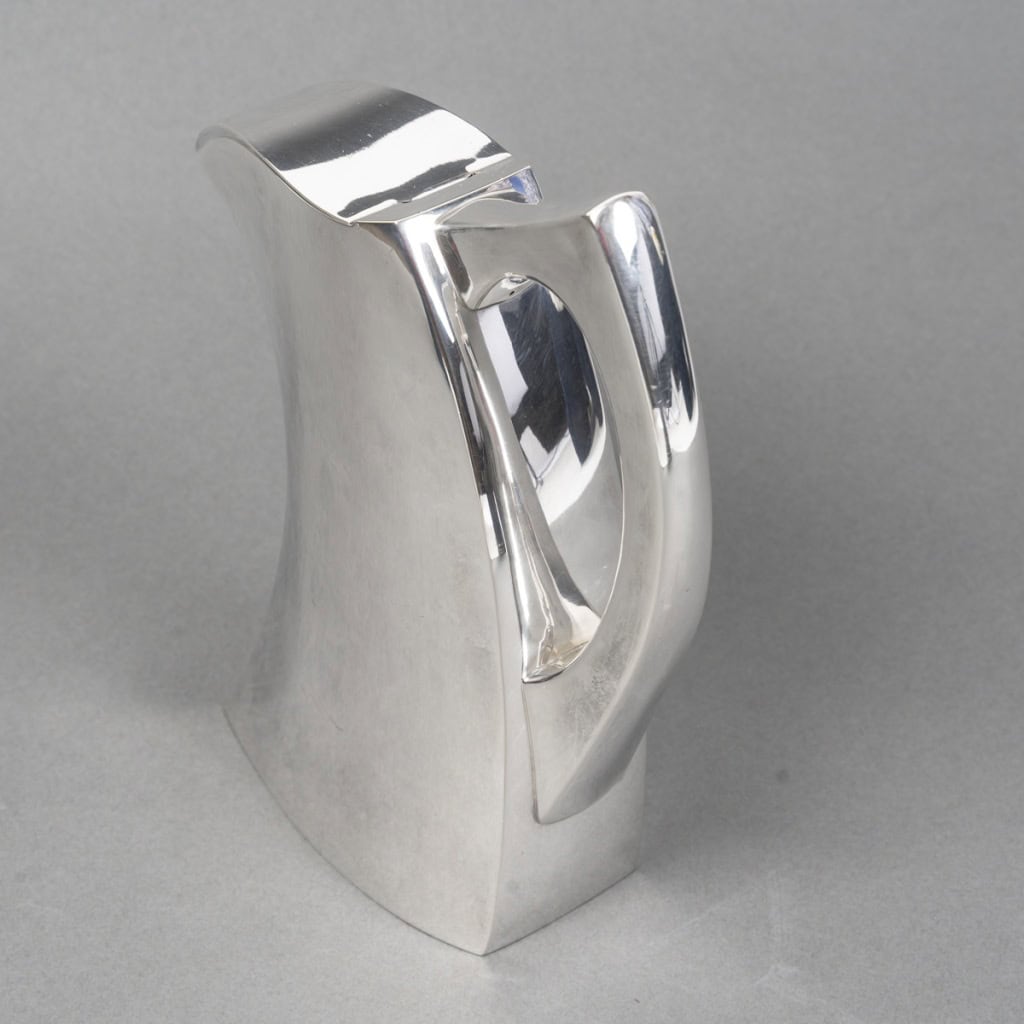 Pierre Cardin – Verseuse couverte en argent massif Milan – Circa 1970 4