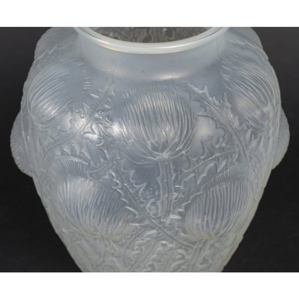 René LALIQUE, Vase “ DOMREMY” 8
