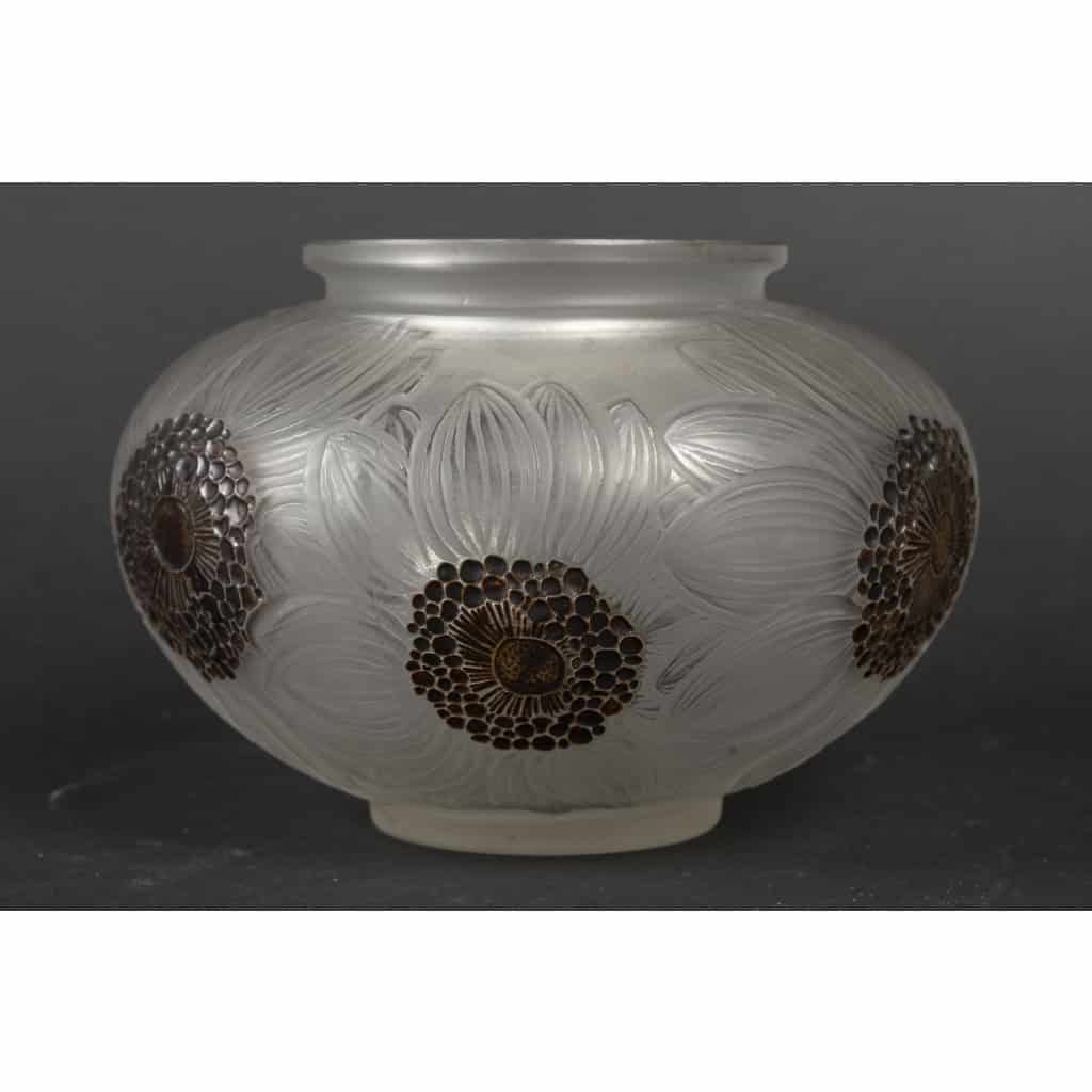 1923 – René Lalique Vase « DAHLIAS » 6
