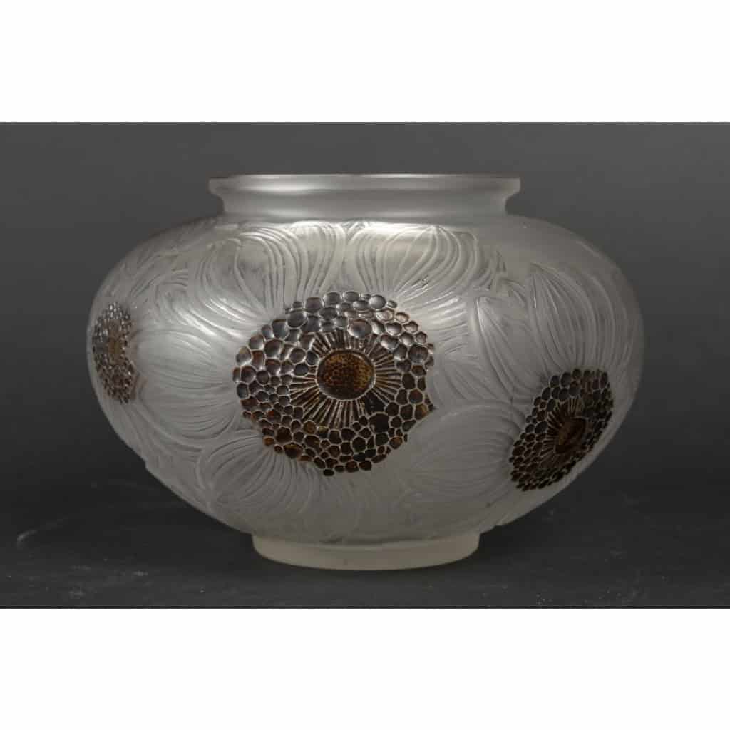 1923 – René Lalique Vase « DAHLIAS » 3