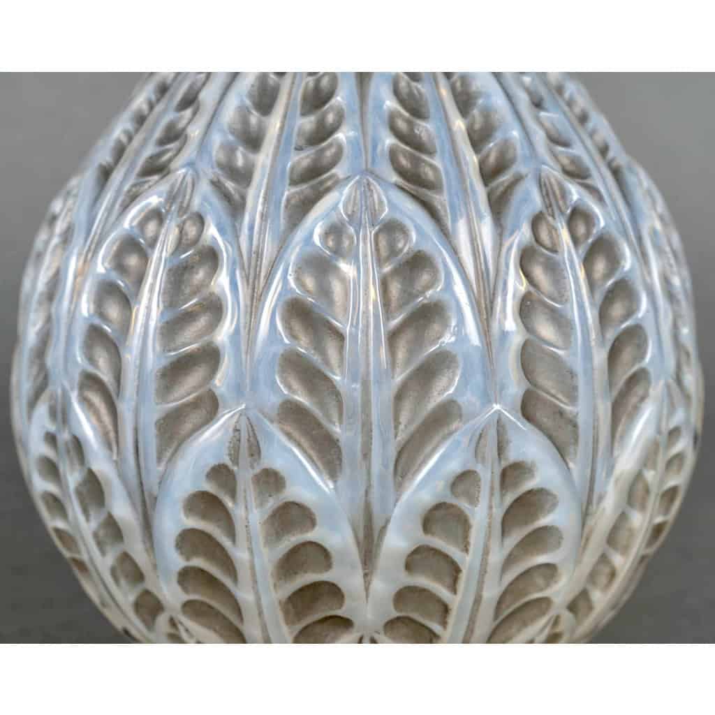 1927 René Lalique – Vase Malesherbes Verre Opalescent Patiné Gris 6