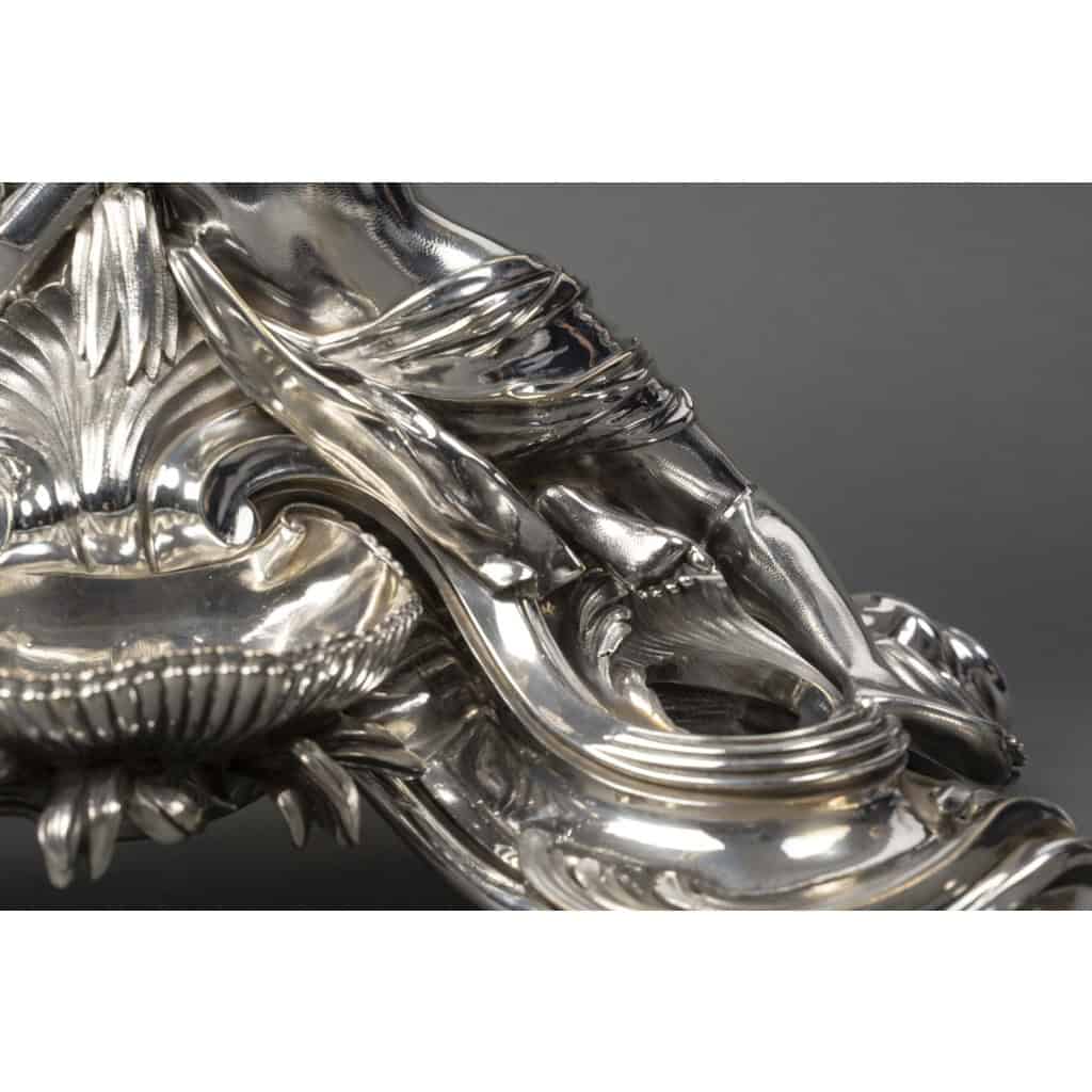 BOIN TABURET Centre de table en bronze argenté Epoque NAPOLEON III 23 BOIN TABURET Centre de table en bronze argenté Epoque NAPOLEON III 23