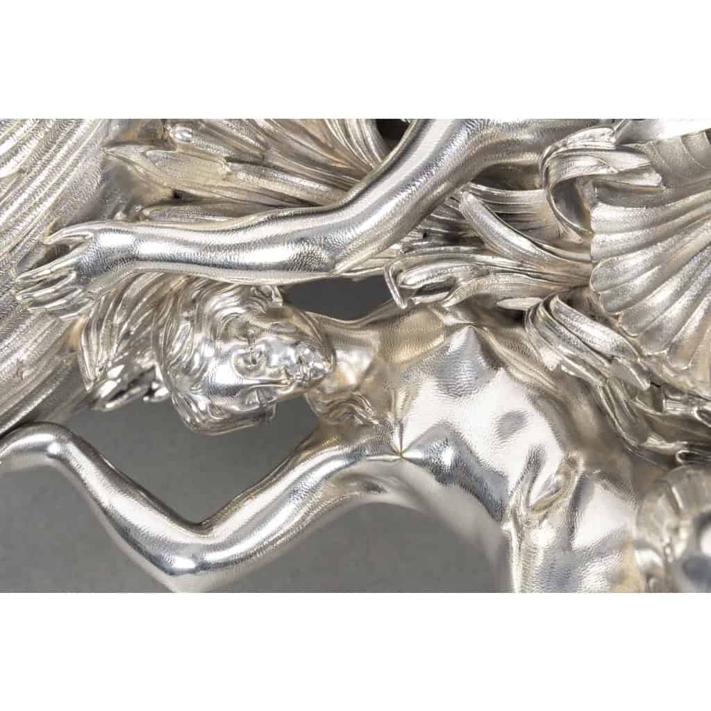 BOIN TABURET Centre de table en bronze argenté Epoque NAPOLEON III 4 BOIN TABURET Centre de table en bronze argenté Epoque NAPOLEON III 4